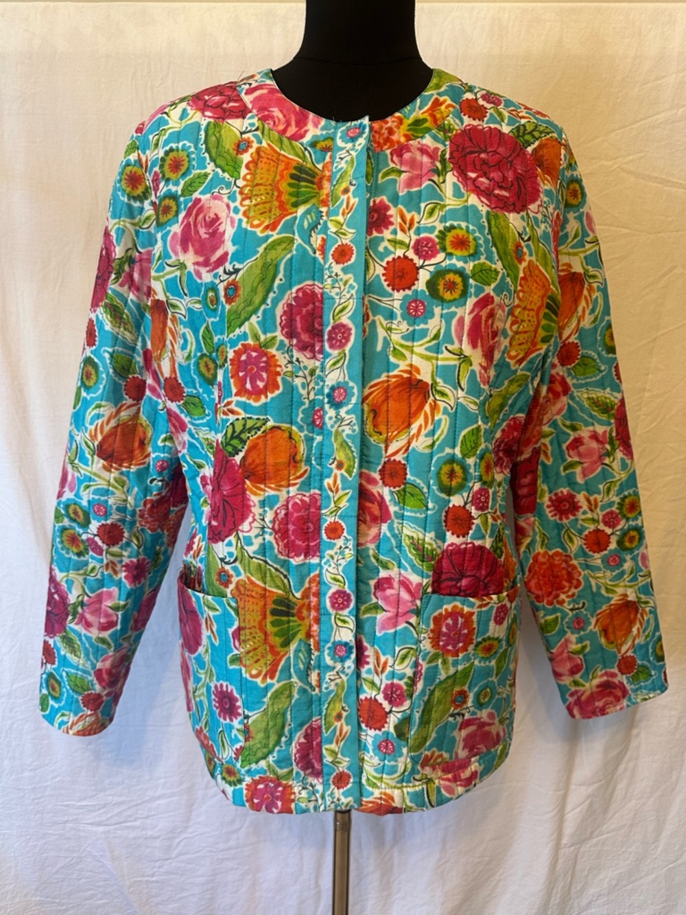 Norm Thompson Silk Floral Jacket Quilted Tropical Print Blue Pink M